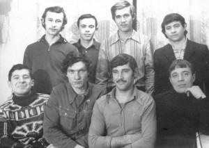 UK9OAD: стоят UA9OA, ex UA9OKX, ??, ?? сидят: UA9OK. ??, UA9OX, UA9PZ ex UW9OO